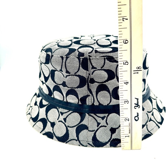 Coach Bucket Hat Women M/L Black Grey Excellent Signature Monogram Leather Trim - Picture 10 of 11